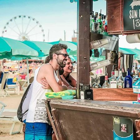 Hotel Paloma Beach Front Chiringuitos Time Rimini Ngoại thất bức ảnh